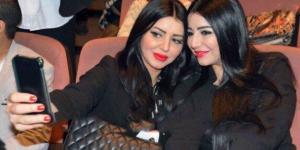 «نأخذ
      حقك
      من
      مين؟»..
      سوار
      النجار
      تتهم
      الأطباء
      بالتسبب
      في
      وفاة
      شقيقتها - شوف 360 الإخباري