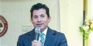 وزير
      الشباب
      والرياضة:
      تطبيق
      بند
      الـ
      8
      سنوات
      في
      تعديلات
      قانون
      الرياضة
      الجديد
      بدون
      أثر
      رجعي
      وعودة
      التحكيم
      الرياضي - شوف 360 الإخباري