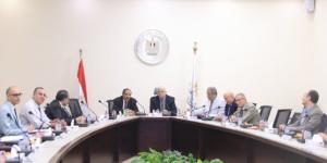 «عاشور»
      يعقد
      اجتماعا
      لتعيين
      أعضاء
      هيئة
      التدريس
      والهيئة
      المعاونة
      بالمعاهد
      العليا - شوف 360 الإخباري