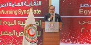 رئيس
      هيئة
      الرعاية
      الصحية
      يشارك
      في
      احتفالية
      اليوم
      العالمي
      للتمريض
      2025 - شوف 360 الإخباري