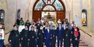 محافظ
      الدقهلية:
      رئيس
      الجمهورية
      نموذج
      نحتذي
      به
      جميعا
      في
      الحفاظ
      على
      الوحدة
      الوطنية
      والإخلاص - شوف 360 الإخباري