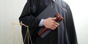"أحدهم
      قتل
      شقيقته
      وآخر
      ألقى
      شقيقه
      من
      ذوي
      الإعاقة
      في
      بئر"
      ..
      مدعي
      عام
      إربد
      يحقق
      في
      جريمتي
      قتل
      منفصلتين - شوف 360 الإخباري