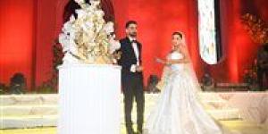 نجوم
      الرياضة
      والفن
      والإعلام
      يشاركون
      أحمد
      سليمان
      عضو
      مجلس
      إدارة
      نادي
      الزمالك
      فرحة
      زفاف
      كريمته - شوف 360 الإخباري