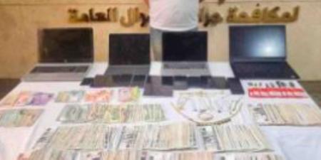 ضبط شخص بالقاهرة لقيامه بالإتجار وتداول العملات الرقمية المشفرة عبر المنصات الإلكترونية بالمخالفة للقانون - شوف 360 الإخباري