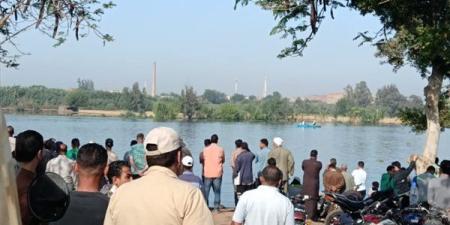 مصرع
      شاب
      غرقًا
      بالمنوفية..
      والإنقاذ
      النهري
      يكثف
      جهوده
      بحثا
      عن
      الجثمان - شوف 360 الإخباري