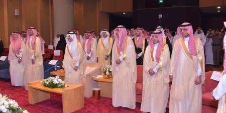 أمير الشرقية يصل مقر دار "اليوم" لرعاية حفل تخريج 100 صحفي وإعلامي - شوف 360 الإخباري