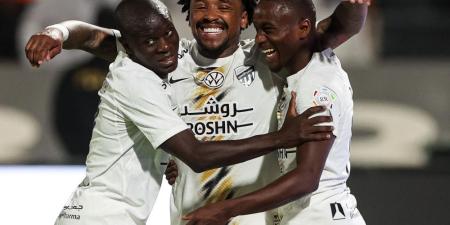 الاتحاد يواصل انتصاراته بثلاثية أمام الشباب - شوف 360 الإخباري