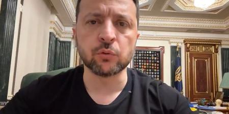 زيلينسكي يتهم روسيا بالمماطلة في محادثات السلام لمواصلة الحرب - شوف 360 الإخباري