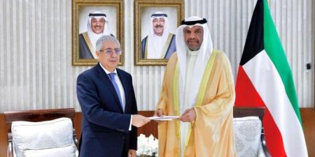 أمير
      الكويت
      يتلقى
      دعوة
      من
      الرئيس
      المصري
      لحضور
      حفل
      افتتاح
      المتحف
      المصري
      الكبير - شوف 360 الإخباري