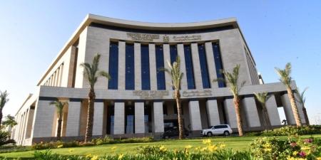 "الإسكان": طرح محال وصيدلتين وقطعة أرض بنشاط محطة تموين سيارات للبيع بالعاشر و6 أكتوبر - شوف 360 الإخباري