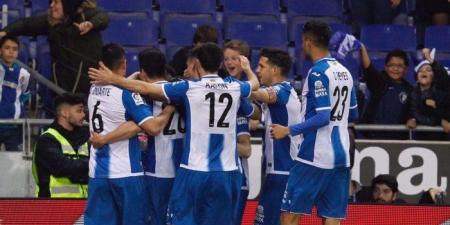 بث
      مباشر
      مباراة
      إسبانيول
      و
      لاس
      بالماس
      في
      الدوري
      الإسباني -شوف 360 الإخباري