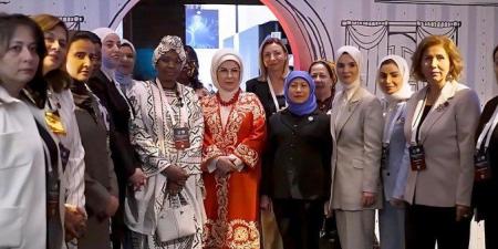 وزير
      الشؤون
      الاجتماعية
      الكويتية
      تؤكد
      أهمية
      تعزيز
      الحوار
      الدولي
      حول
      قضايا
      الأسرة -شوف 360 الإخباري