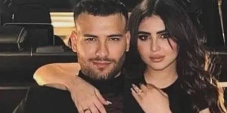 «أنا
      صاحب
      الفرح
      وزهقت»..
      مسلم
      يعلق
      على
      أزمة
      حفل
      زفافه
      |
      فيديو - شوف 360 الإخباري