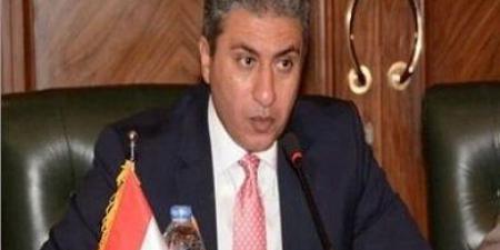 وزير
      السياحة
      المصري
      يبحث
      في
      بلجراد
      فرص
      تعزيز
      السياحة
      الوافدة
      من
      صربيا - شوف 360 الإخباري