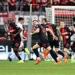 ليفربول
      ينافس
      مانشستر
      سيتي
      على
      ضم
      فلوريان
      فيرتز - شوف 360 الإخباري