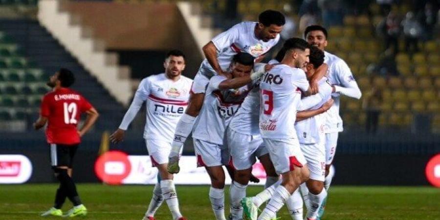 الزمالك
      يستقر
      على
      صرف
      جزء
      من
      مستحقات
      لاعبيه