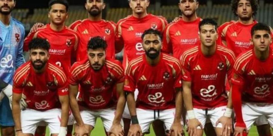 وسام
      أبو
      علي
      يقود
      هجوم
      الأهلي
      أمام
      حرس
      الحدود
      بدورى
      نايل -شوف 360 الإخباري