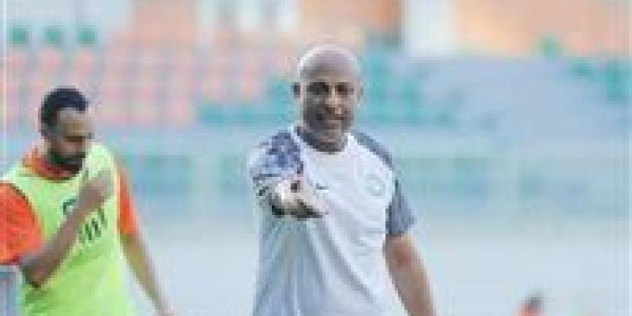 طارق
      مصطفى:
      أحلم
      بتدريب
      الزمالك
      ومنتخب
      مصر..
      وهدف
      البنك
      الأهلي
      المشاركة
      في
      الكونفدرالية - شوف 360 الإخباري
