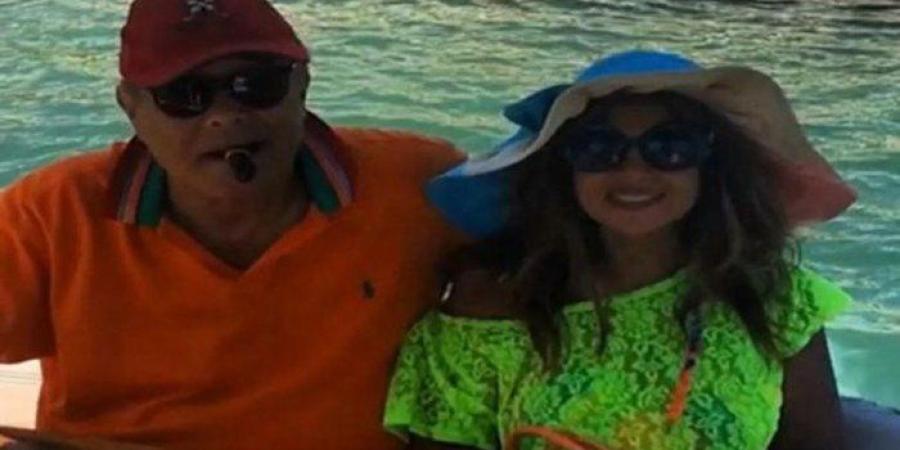 مفاجأة
      جديدة
      في
      كواليس
      زواج
      الإعلامية
      المصرية
      بوسي
      شلبي
      من
      الراحل
      محمود
      عبد
      العزيز - شوف 360 الإخباري