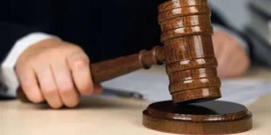 محاكمة
      41
      متهما
      في
      قضية
      «خلية
      النزهة
      الإرهابية»..
      خلال
      ساعات - شوف 360 الإخباري