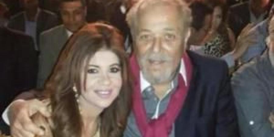 "اسم
      بوسي
      شلبي
      غير
      موجود
      بإعلان
      الوراثة"
      ..
      نجل
      محمود
      عبدالعزيز
      يعلن - شوف 360 الإخباري