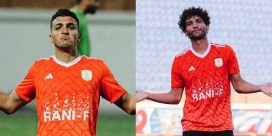 مصدر
      يكشف
      لـ«الأسبوع»
      حقيقة
      وجود
      عروض
      من
      الأهلي
      لضم
      ياسين
      مرعي
      وعمرو
      ناصر
      من
      فاركو - شوف 360 الإخباري