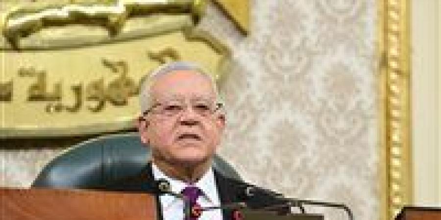 مجلس
      النواب
      يرفع
      الجلسة
      العامة
      وعودة
      الانعقاد
      25
      مايو - شوف 360 الإخباري