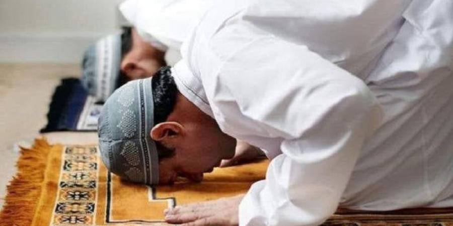 بالقاهرة
      والمحافظات..
      مواقيت
      الصلاة
      اليوم
      الأربعاء
      14-5-2025 - شوف 360 الإخباري