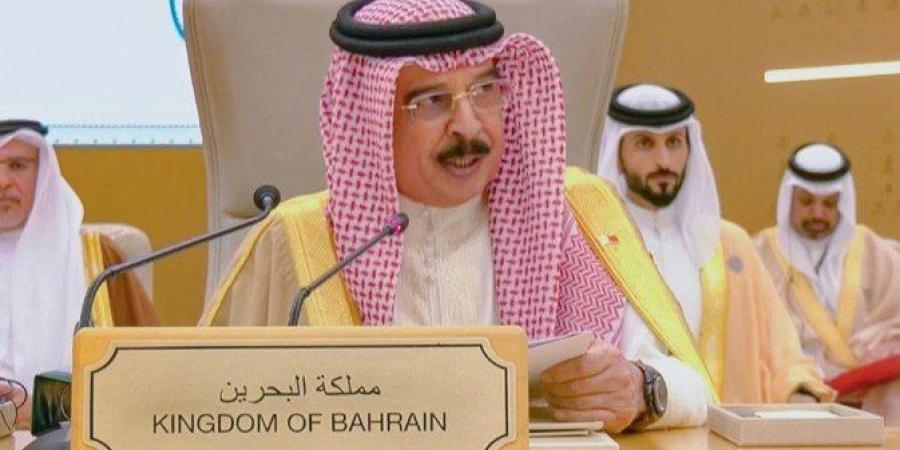 عاهل
      البحرين
      يؤكد
      عمق
      التحالف
      الاستراتيجي
      بين
      دول
      مجلس
      التعاون
      وأمريكا -شوف 360 الإخباري