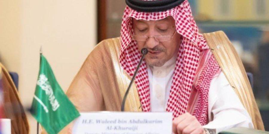 مباحثات
      بين
      السعودية
      والاتحاد
      الإفريقي
      لسبل
      تعزيز
      أوجه
      العلاقات
      الثنائية -شوف 360 الإخباري
