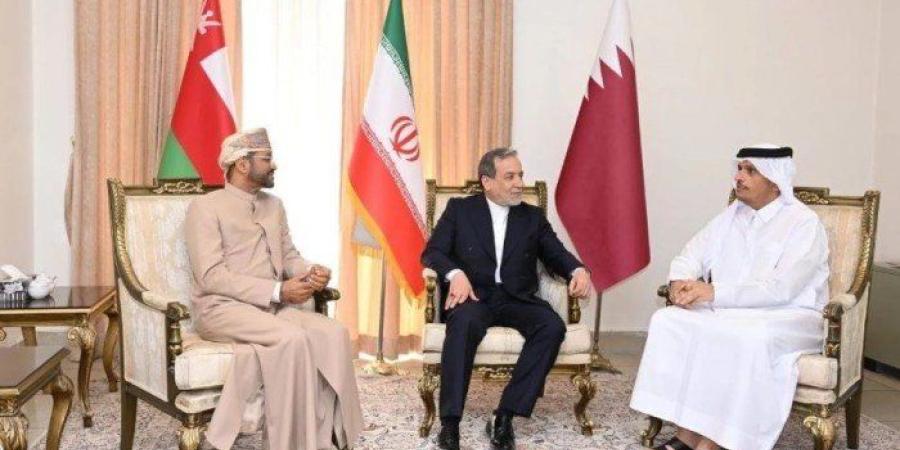 رئيس
      الوزراء
      القطري
      يبحث
      مستجدات
      الأوضاع
      الإقليمية
      مع
      وزيري
      خارجية
      عمان
      وإيران - شوف 360 الإخباري