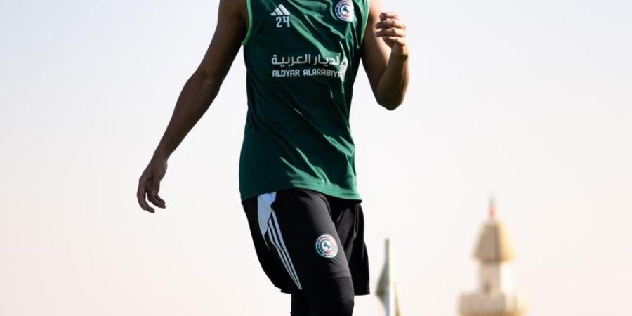 سعد الشهري يجهز لاعبي الاتفاق للأهلي بجمل تكتيكية ومناورة كروية - شوف 360 الإخباري
