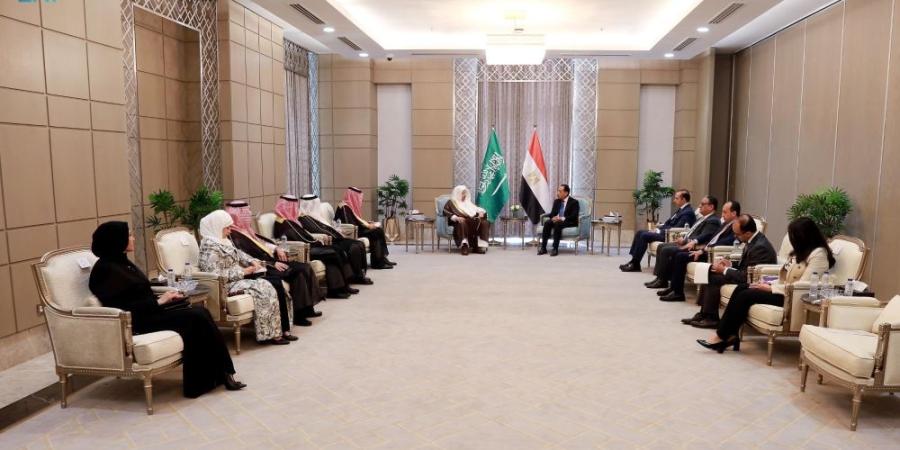 القاهرة.. تفاصيل لقاء رئيس مجلس الشورى مع رئيس الوزراء المصري - شوف 360 الإخباري