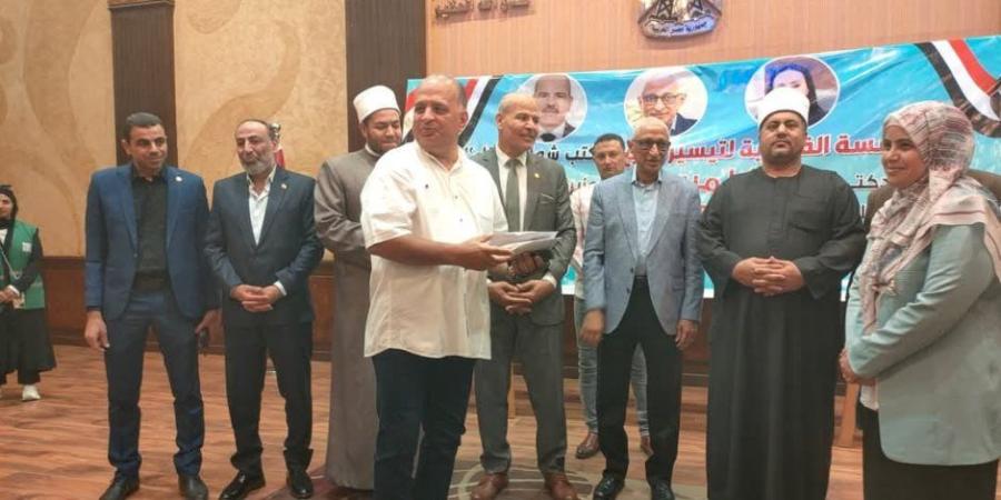 محافظ شمال سيناء يودع حجاج قرعة الداخلية قبل سفرهم الأراضي الحجازية لأداء فريضة الحج ،(صور) - شوف 360 الإخباري