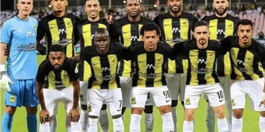 بث
      مباشر..
      مشاهدة
      مباراة
      الاتحاد
      والشباب
      في
      الدوري
      السعودي - شوف 360 الإخباري