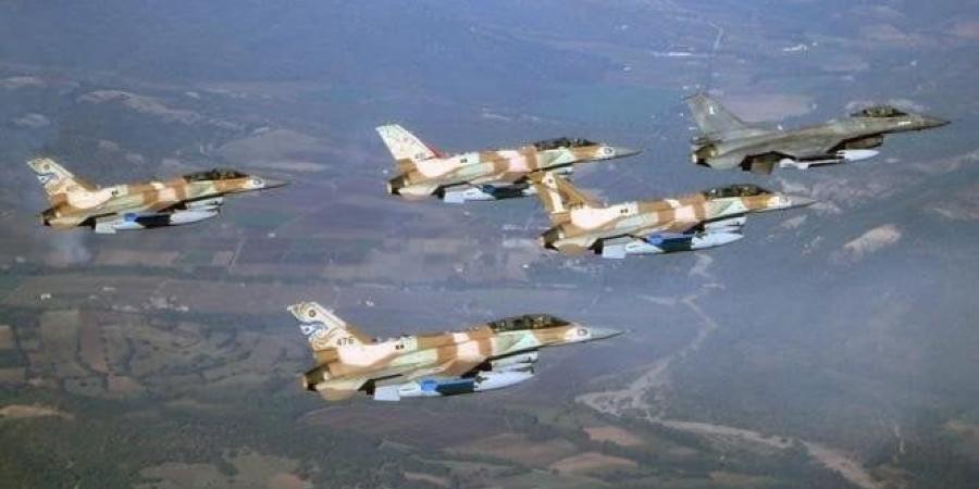 طيران
      الاحتلال
      يقصف
      مدرسة
      تأوي
      نازحين
      بحي
      الدرج
      في
      قطاع
      غزة - شوف 360 الإخباري