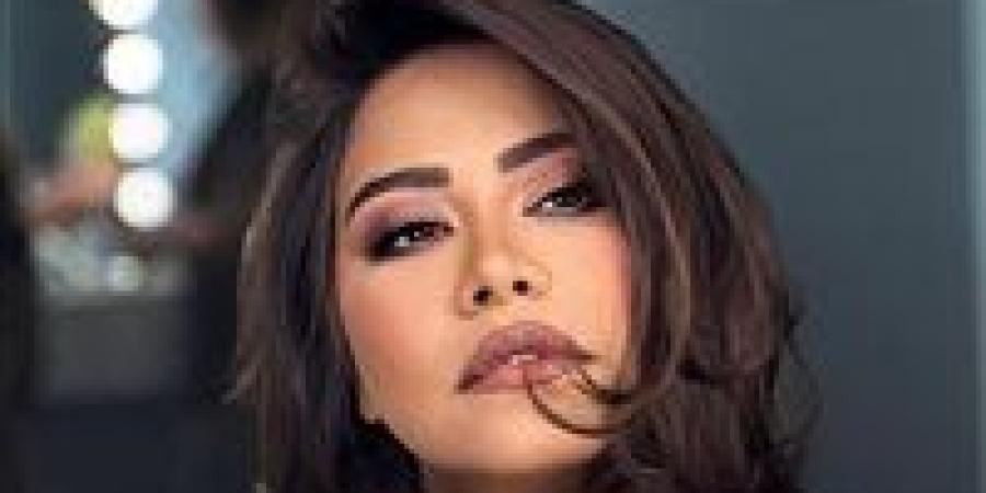 شيرين
      عبد
      الوهاب
      تحرر
      محضر
      ضد
      مدير
      صفحاتها
      على
      السوشيال
      ميديا - شوف 360 الإخباري