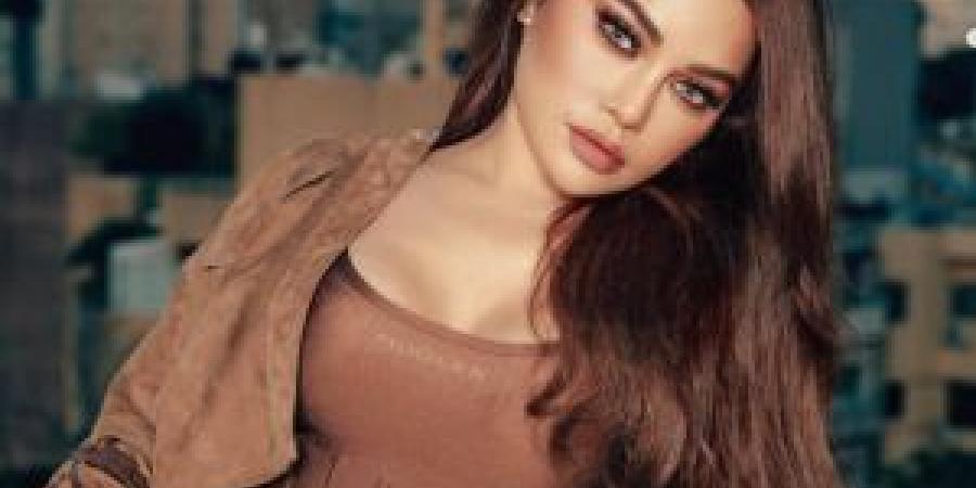 "هيفاء
      وهبي"
      ترفع
      دعوى
      قضائية
      على
      "الموسيقيين" - شوف 360 الإخباري
