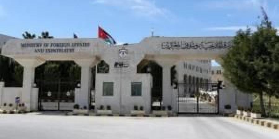 الخارجية
      :
      قرار
      عودة
      المرضى
      الغزيين
      بعد
      علاجهم
      ينسجم
      مع
      موقف
      المملكة
      الداعم
      لبقاء
      الفلسطينيين
      على
      أرضهم - شوف 360 الإخباري