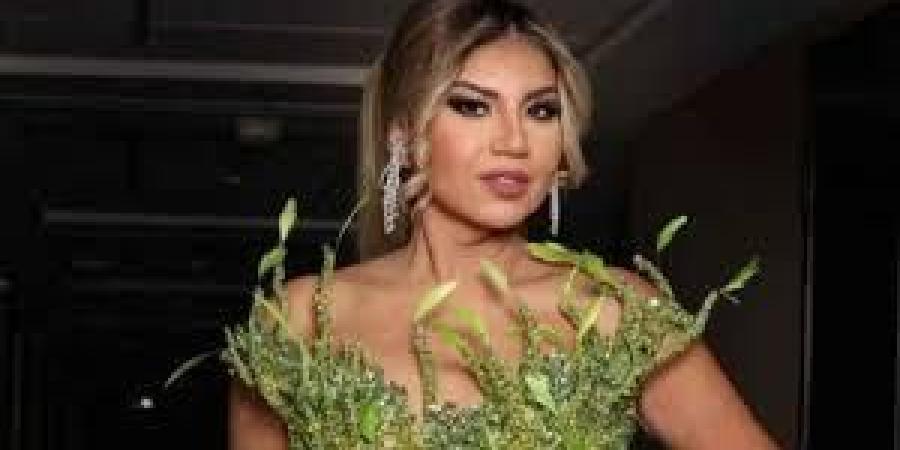 تطوّر
      جديد
      في
      قضية
      "بوسي
      شلبي"
      واتهامها
      بتزوير
      مستندات
      زواجها
      من
      محمود
      عبد
      العزيز - شوف 360 الإخباري