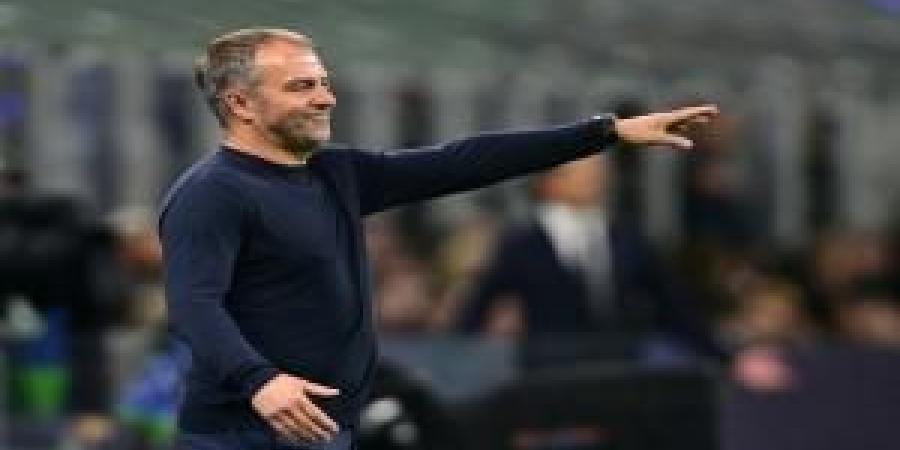 برشلونة
      يمدد
      عقد
      مدربه
      فليك
      حتى
      2027 - شوف 360 الإخباري