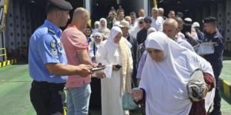 خطة
      أمنية
      للتسهيل
      على
      الحجاج
      من
      المواطنين
      والوافدين - شوف 360 الإخباري
