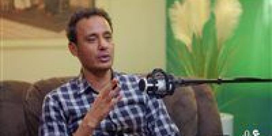 طارق
      السيد:
      كتائب
      الأهلي
      الالكترونية
      وراء
      شائعة
      تفويت
      محمد
      عواد..
      ولا
      أؤمن
      بالمؤامرات - شوف 360 الإخباري