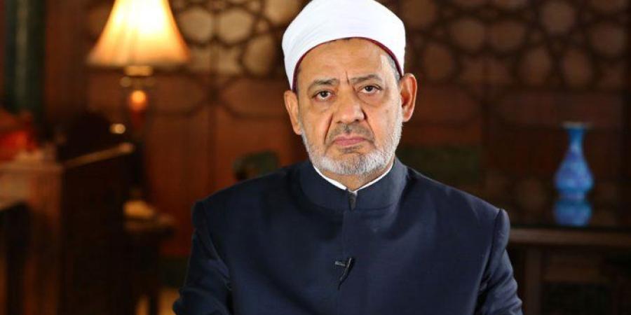 شيخ
      الأزهر
      يطالب
      بتحرك
      دولي
      عاجل
      لإنهاء
      الكارثة
      الإنسانية
      في
      غزة -شوف 360 الإخباري