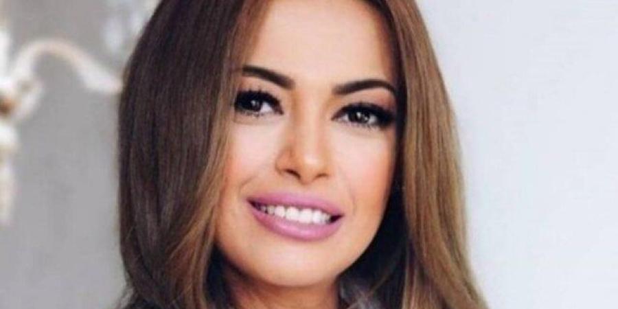 داليا
      مصطفى:
      «كل
      مشكلة
      بتحصلي
      درس..
      وبعيش
      أفضل
      أيام
      حياتي»..
      فيديو - شوف 360 الإخباري