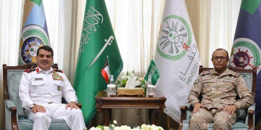 وفد
      عسكري
      كويتي
      يزور
      السعودية
      لبحث
      التعاون
      العسكري
      البحري -شوف 360 الإخباري