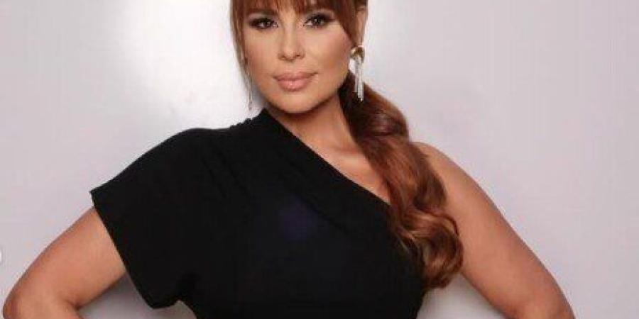 حفل
      كارول
      سماحة
      في
      هولندا
      يرفع
      شعار
      كامل
      العدد - شوف 360 الإخباري