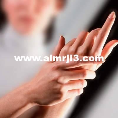 اسباب تنميل اليدين وكيفية علاجه